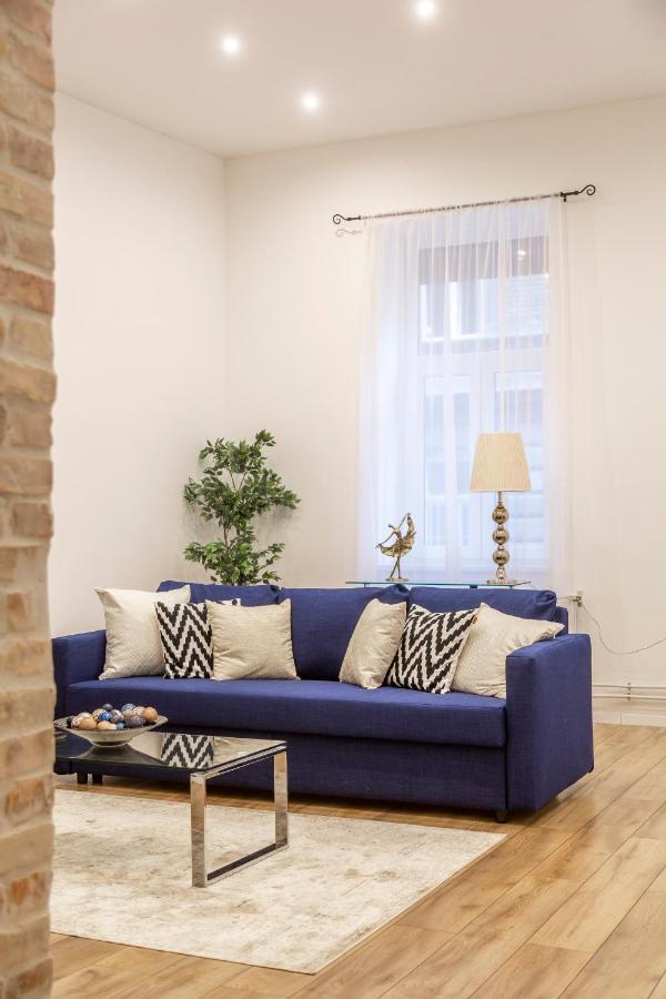 Stylish Luxury Apartment By Anna Budapest Eksteriør bilde