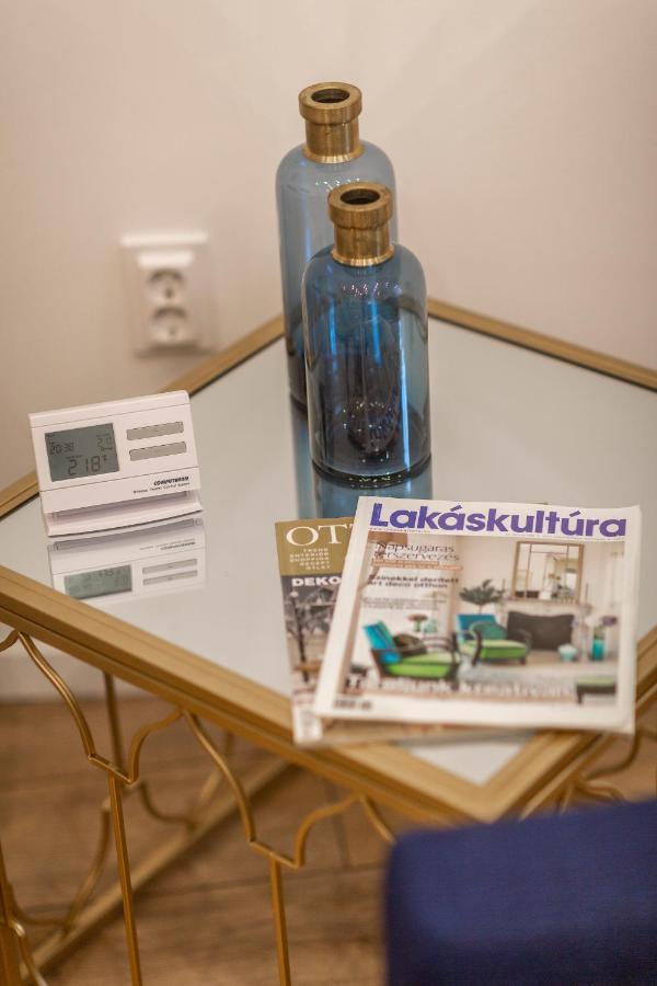 Stylish Luxury Apartment By Anna Budapest Eksteriør bilde