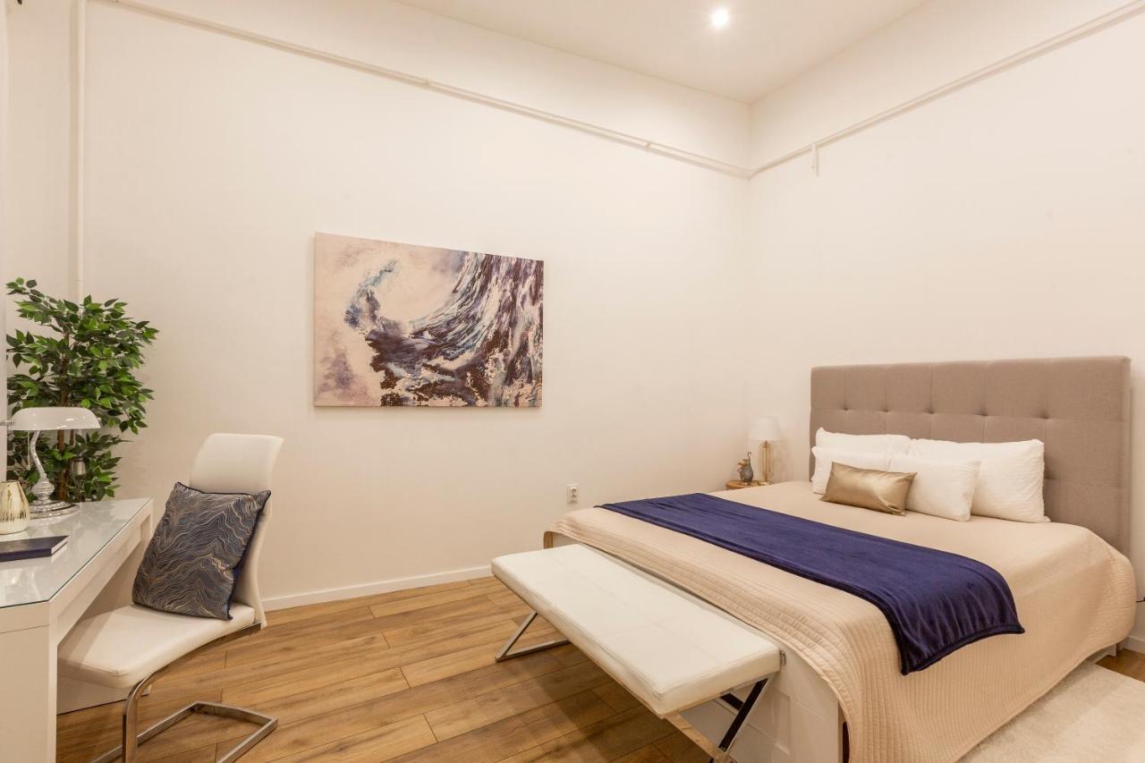 Stylish Luxury Apartment By Anna Budapest Eksteriør bilde