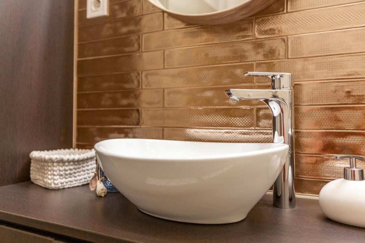 Stylish Luxury Apartment By Anna Budapest Eksteriør bilde